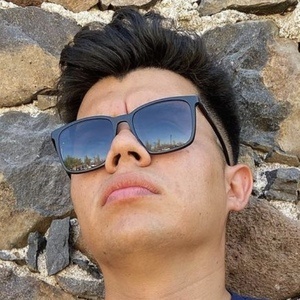 Mauricio Salazar at age 27