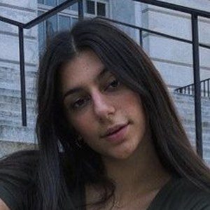 Maya Consiglio Headshot 3 of 10