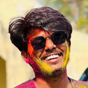 Mayank Kaushik Headshot 2 of 6