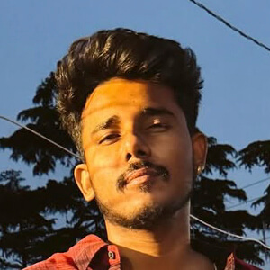 Mayank Kaushik Headshot 5 of 6