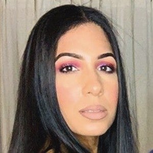 Maybelline Perez Headshot 4 of 10