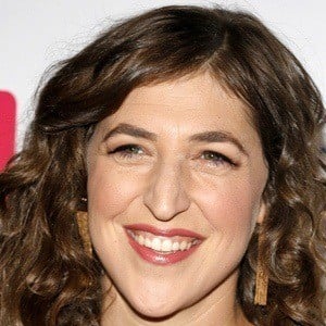 Mayim Bialik Headshot 6 of 8