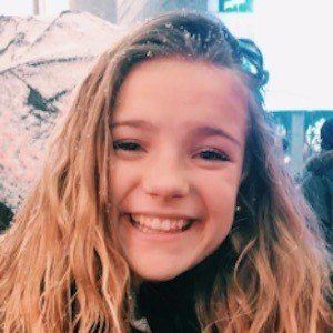 Meg Crosbie - Bio, Facts, Family | Famous Birthdays