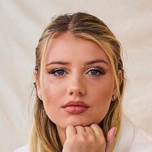 Meg Radice Headshot 5 of 6