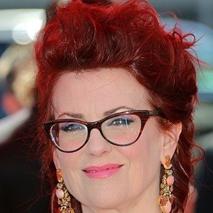 Megan Mullally Headshot 7 of 9