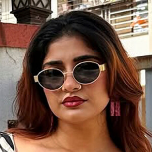 meghaashahh Headshot 6 of 6