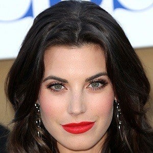 Meghan Ory Headshot 5 of 8