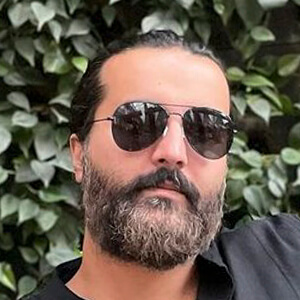Mehdi Darabi Headshot 4 of 4