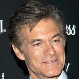 Mehmet Oz Headshot 5 of 6