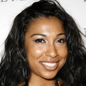 Melanie Fiona Headshot 9 of 10