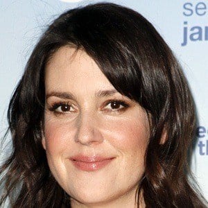 Melanie Lynskey Headshot 3 of 5