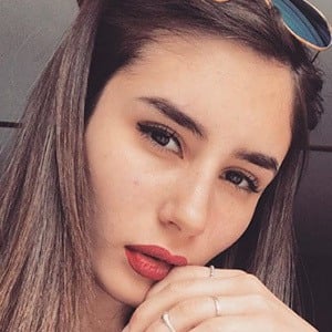 Melina Vallejos Biografia Datos Familia Famous Birthdays - la muerte de la abuela rita roblox youtube