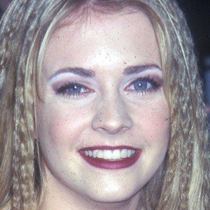 Melissa Joan Hart Headshot 8 of 10