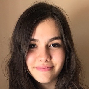 Mely Herrera Headshot