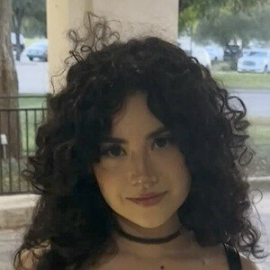 melyyrodzz Headshot 4 of 6