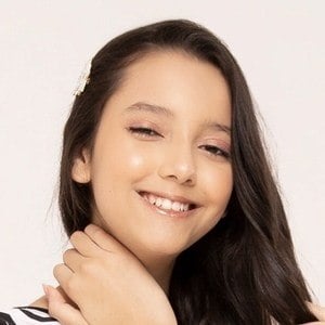 MelzinhaMelGames - Age, Family, Bio