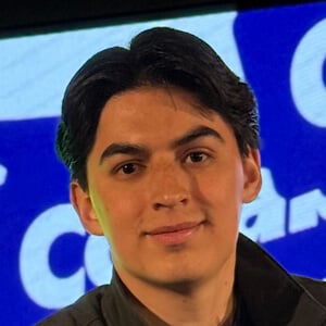 Memo Alvarez Headshot 5 of 9