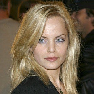 Mena Suvari Headshot 9 of 10