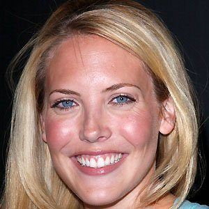 Mercedes McNab - Bio, Family, Trivia | Famous Birthdays