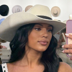 Mercedes Northup Headshot 4 of 11