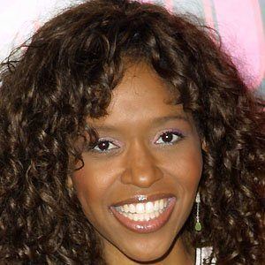 Merrin Dungey - Bio, Facts, Family | Famous Birthdays