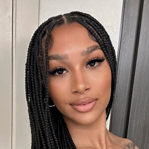 Messiah Carpenter Headshot 5 of 6