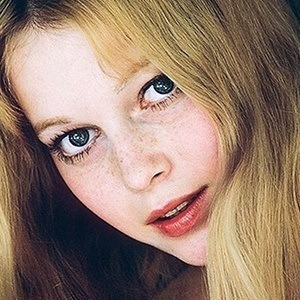 Mia Farrow Headshot 7 of 9