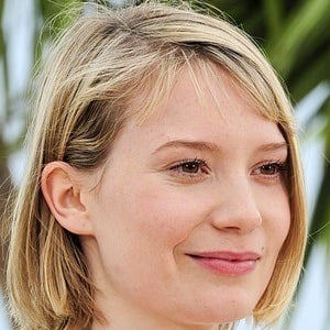 Mia Wasikowska at age 22