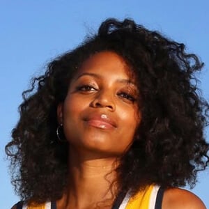 Miaira Jennings Headshot 3 of 5