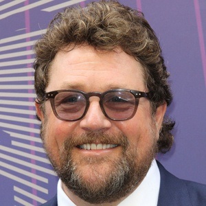 Michael Ball Headshot 9 of 10