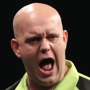 Michael Van Gerwen Headshot 3 of 3