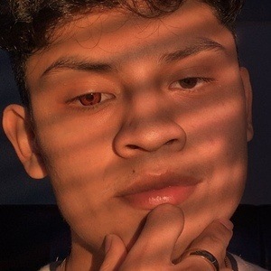 Michael Sigua Headshot 7 of 10