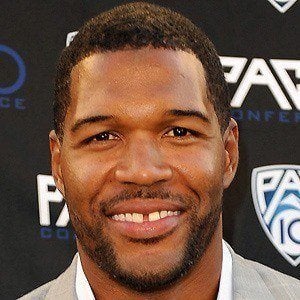 Michael Strahan Headshot 5 of 10