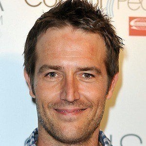 Michael Vartan Headshot 5 of 6