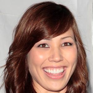 Michaela Conlin Headshot 7 of 8