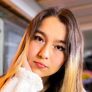 Michanto Headshot 6 of 7