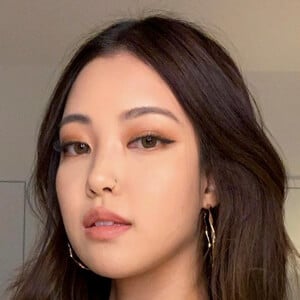 Michelle Choi Headshot 5 of 13