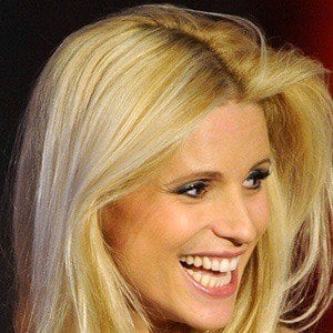 Michelle Hunziker Headshot 4 of 7