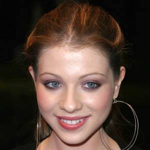 Michelle Trachtenberg at age 19