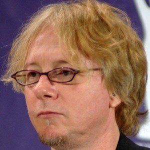 Mike Mills (Guitarist) - Bio, Family, Trivia | Famous Birthdays