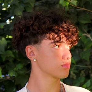 Miladweyy Headshot 2 of 4
