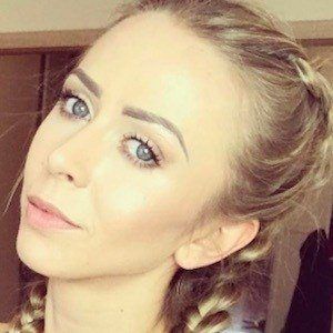 Milena Krawczynskie Headshot 8 of 10