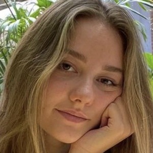 Milena Shelia at age 17