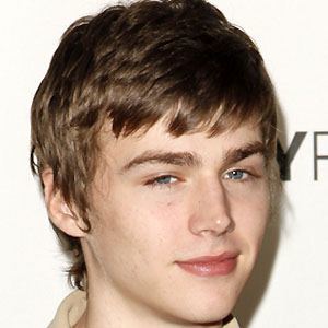 Miles Heizer Headshot 7 of 7