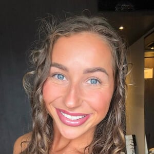 Millie Marshall Headshot 2 of 3