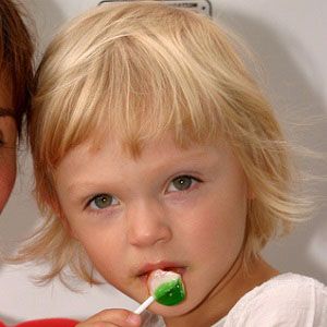 Mingus Lucien Reedus Bio Family Trivia Famous Birthdays