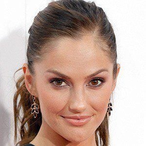 Minka Kelly at age 33