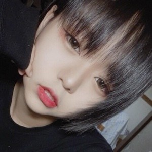 黒澤 みお Headshot
