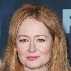 Miranda Otto Headshot 9 of 10