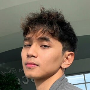 Mitch Raymundo Headshot 2 of 6